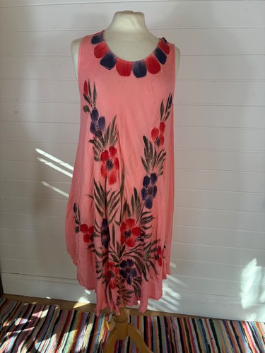 Pink sleevless embroidered - sleevless,
