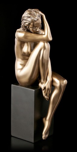 Female nude figure sitting - female,