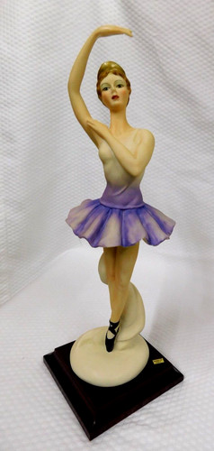 Vtg capodimonte ballerina - vtg,