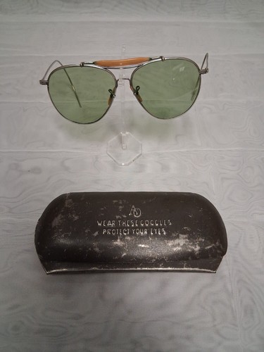 Vintage 1940 bausch - &, lomb