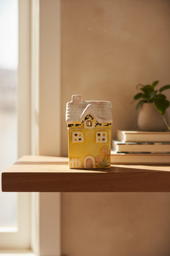 Yellow dolomite house - yellow,
