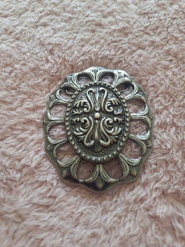 Silver tone metal - silver, belt