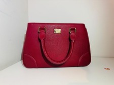 Title:Elegant Red Structured