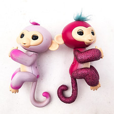 WowWee Fingerlings Monkeys