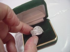 VINTAGE BEAUTIFUL SOLID SILVER