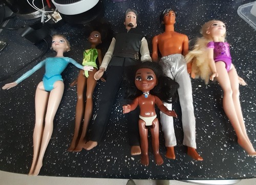 Large bundle disney - large, dolls