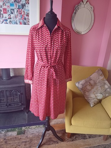 Vintage 1970s english lady - 1970s,