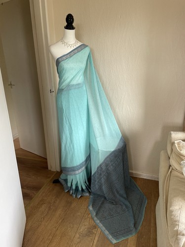 Beautiful baby blue and pale - beautiful,