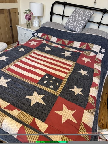 Vintage patchwork single quilt - vintage,