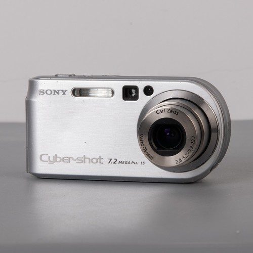 Sony cyber shot dsc - sony, cyber-shot