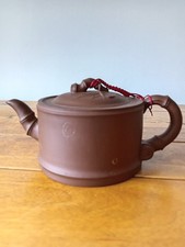 Chinese Yixing handmade Red Clay stoneware teapot and cover Signed 