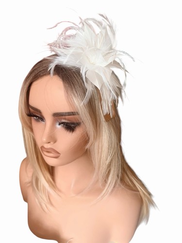 White feather fascinator a - white,