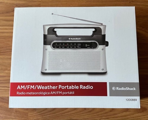 Radio shack portable analog - radio,