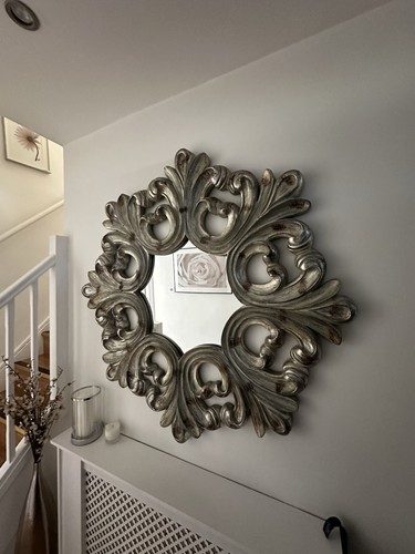 Large ornate round wall - ornate,