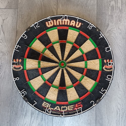 Winmau blade5 fifth generation - fifth,