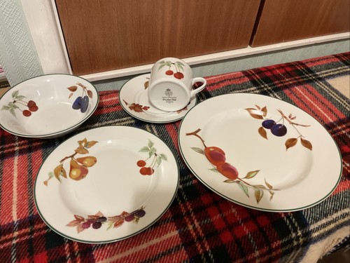 Royal worcester eversham vale - eversham,