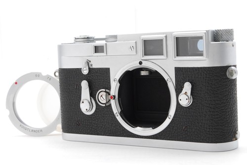109xxxx near mint leica - [near,
