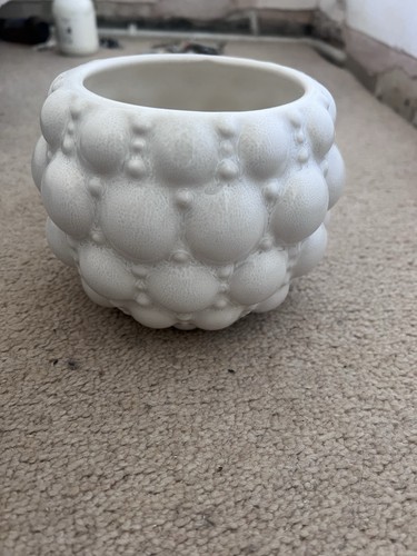 Waitrose cream ivory - cream, bubble