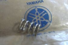 YAMAHA RD250 RD400 DT250 DT400 GENUINE NOS THROTTLE STOP SPRING - # 493-14133-00