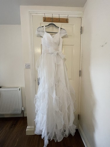 Wedding dress size used - 12,