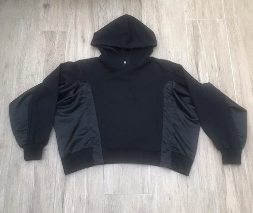 Zara hoodie black - medium,