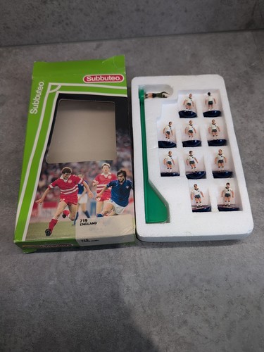 Subbuteo team 719 - , england
