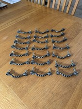 21 Twisted Design Kitchen Door Handles