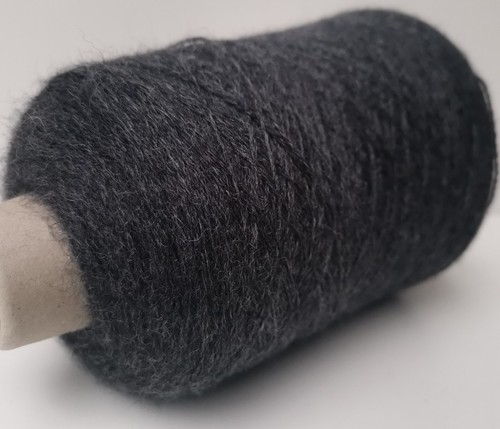 240g knitiing wool - 240g,