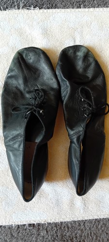 Bloch black leather flat - black,