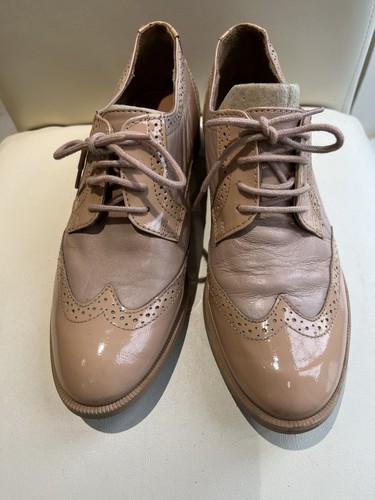 Nude beige leather brogues - nude/beige,