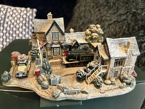 Rare large lilliput - large,