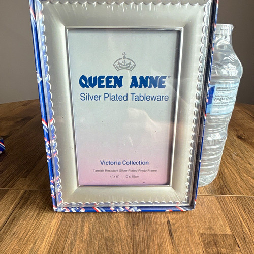 Queen anne victoria collection - victoria,