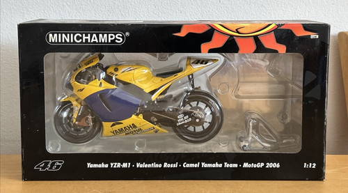 Minichamps yamaha yzr m1 - minichamps, yzr-m1