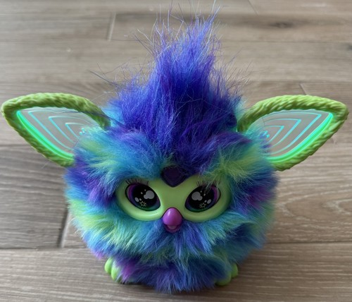 2023 hasbro furby galaxy - furby,