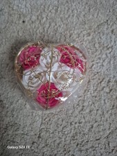 Heart-shaped gift box