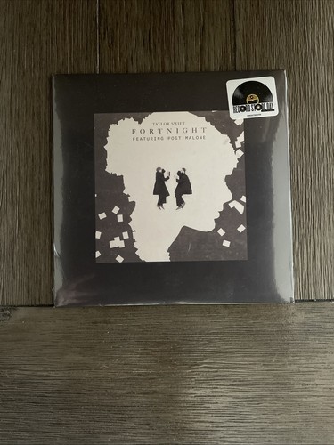 Taylor swift fortnight 7 - fortnight, 7"