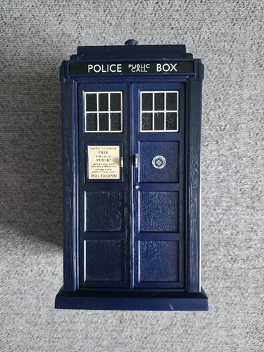 11th doctors who tardis - doctors, who's
