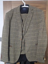 Marc Darcy Ted 3 Piece Tweed Suit Tan 48” Jacket 46" Waistcoat 38" Trouser