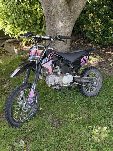 Stomp 140 pit bike - 140,