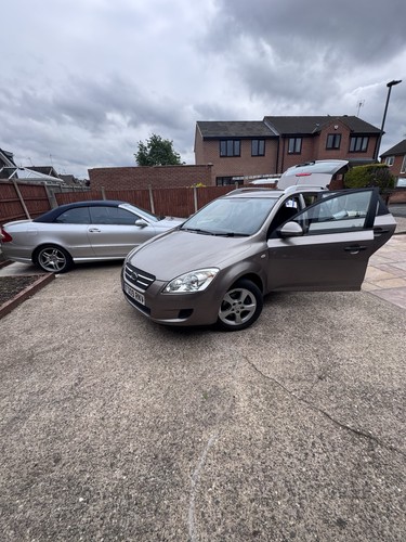 Kia cee petrol 2009 - 1.6,