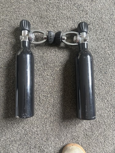 Valves crack bottles - valves,