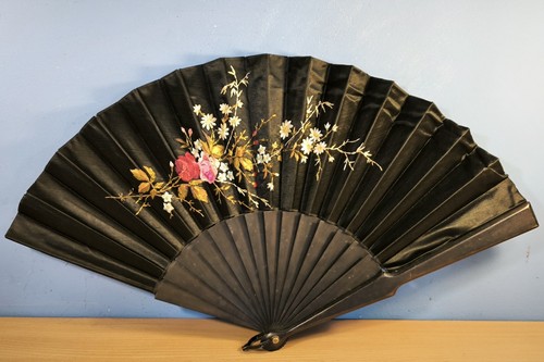 Antique victorian black wood - victorian,