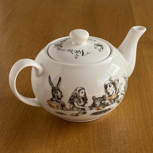 Alice in wonderland - alice,