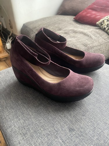 Clarks artisan wedged burgundy - clarks,