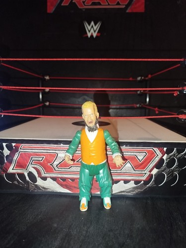 Wwe hornswoggle action figure - wwe,