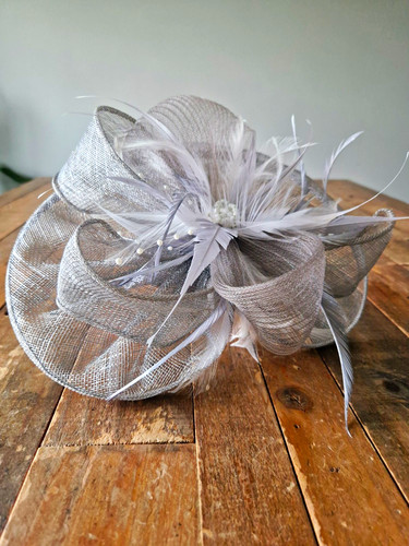 Failsworth silver grey - failsworth, feather