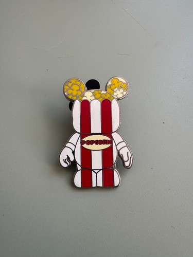 Disney pin trading - disney,
