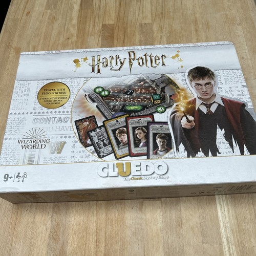 Cluedo harry potter board game - potter,