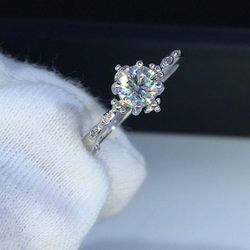 5ct round cut moissanite - cut,