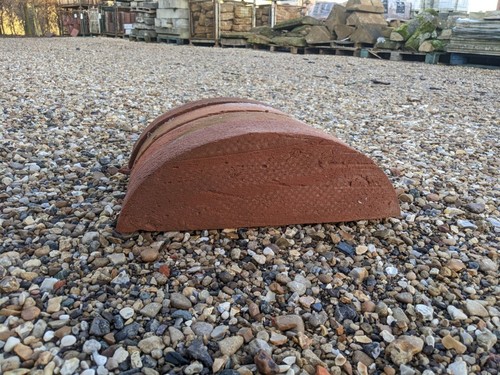 Half round brick - round,